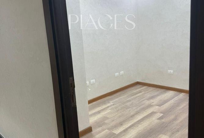 8598232 - Property Image 2