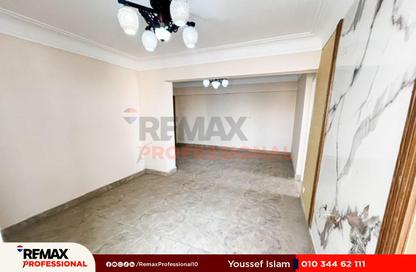 Apartment - 3 Bedrooms - 1 Bathroom for sale in Victor Ammanuel Square - Smouha - Hay Sharq - Alexandria