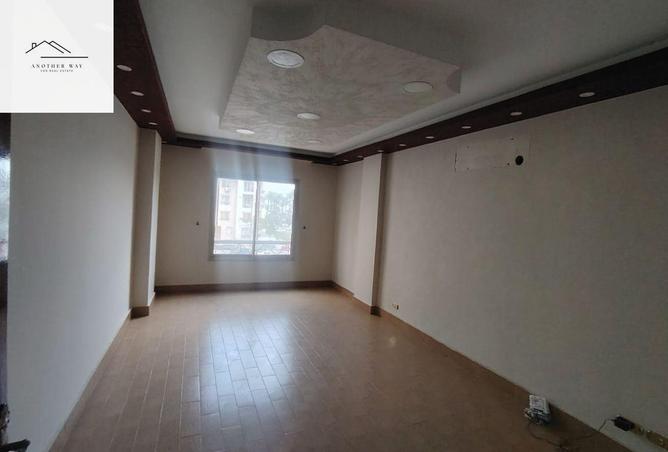 73489652 - Property Image 2