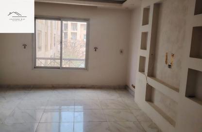Apartment - 2 Bedrooms - 1 Bathroom for rent in El Rehab Extension - Al Rehab - New Cairo City - Cairo