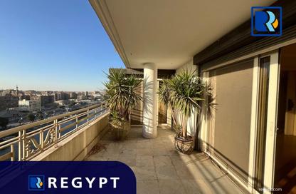 Penthouse - 3 Bedrooms - 3 Bathrooms for rent in Hassan Sabri St. - Zamalek - Cairo