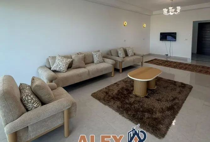 93811069 - Property Image 2