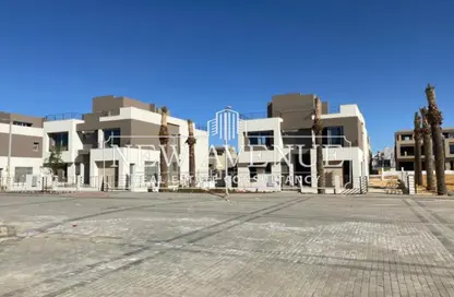 Villa - 3 Bedrooms - 3 Bathrooms for sale in Palm Hills New Cairo - 5th Settlement Compounds - The 5th Settlement - New Cairo City - Cairo