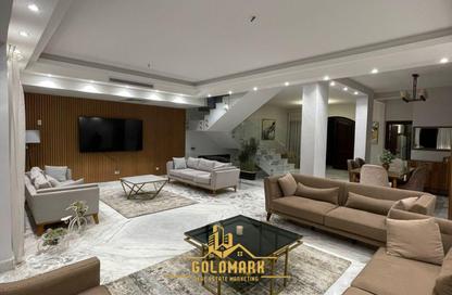 Villa - 5 Bedrooms - 5 Bathrooms for rent in Garden Residence - Hyde Park - New Cairo City - Cairo