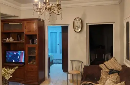 شقة - 3 غرف نوم - 1 حمام للبيع في طريق النصر - رابعة العدوية - مدينة نصر - القاهرة