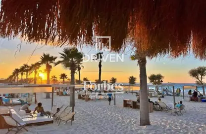 Chalet - 2 Bedrooms - 2 Bathrooms for sale in Safia - Ras Al Hekma - North Coast