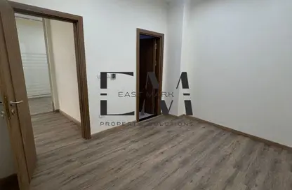 Office Space - 1 Bedroom - 1 Bathroom for rent in Al Ekhshedy St. - El Banafseg 7 - El Banafseg - New Cairo City - Cairo
