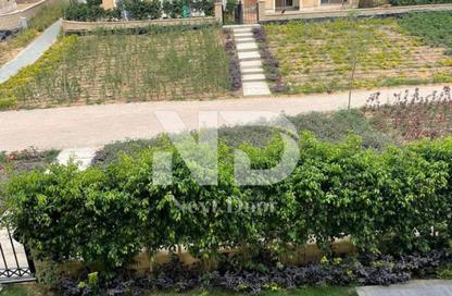 Apartment - 2 Bedrooms - 2 Bathrooms for sale in Stone Residence - 5th Settlement Compounds - The 5th Settlement - New Cairo City - Cairo