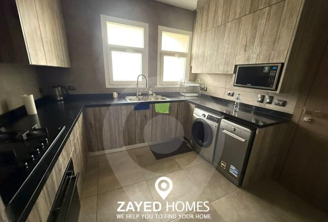 98826300 - Property Image 2