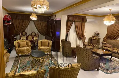 Apartment - 3 Bedrooms - 2 Bathrooms for sale in Ahmed Hosny St. - 1st Zone - Nasr City - Cairo