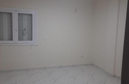Apartment - 3 Bedrooms - 2 Bathrooms for rent in Street 9 - Maadi - Hay El Maadi - Cairo