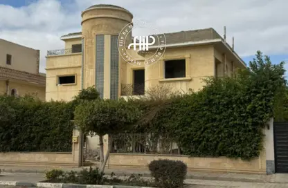 Villa - 4 Bedrooms - 5 Bathrooms for sale in Beverly Hills - Sheikh Zayed Compounds - Sheikh Zayed City - Giza