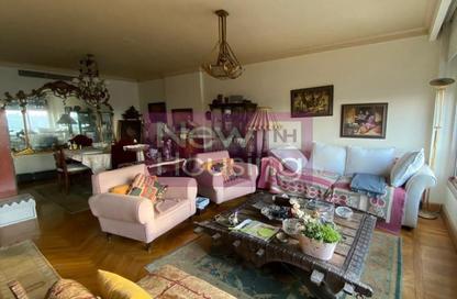 Apartment - 3 Bedrooms - 3 Bathrooms for sale in Zamalek - Cairo