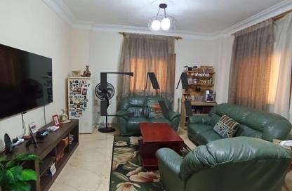 شقة - 3 غرف نوم - 2 حمامات للبيع في عمارات البنفسج - البنفسج - مدينة القاهرة الجديدة - القاهرة