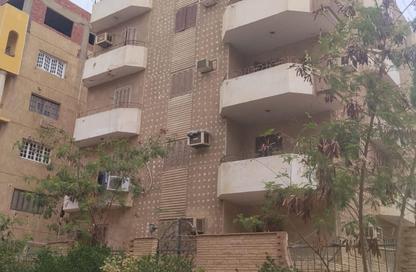 بناية كاملة - 8 غرف نوم - 8 حمامات للبيع في الحصري - مدينة 6 أكتوبر - الجيزة
