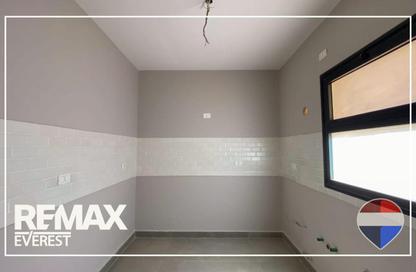 Apartment - 3 Bedrooms - 3 Bathrooms for rent in Village West - Sheikh Zayed Compounds - Sheikh Zayed City - Giza