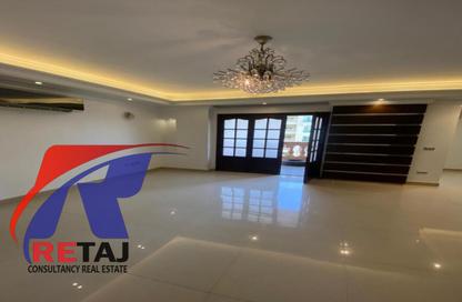 Apartment - 4 Bedrooms - 3 Bathrooms for rent in Makram Ebeid St. - 6th Zone - Nasr City - Cairo