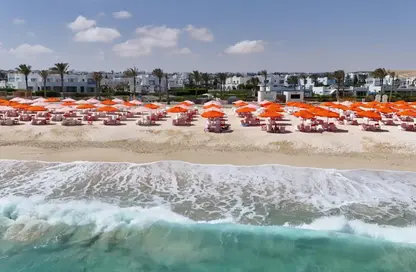 Chalet - 3 Bedrooms - 2 Bathrooms for sale in Mountain View - Ras Al Hekma - North Coast