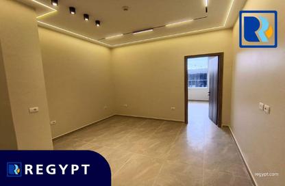 Office Space - Studio - 1 Bathroom for rent in V90 - North Teseen St. - The 5th Settlement - New Cairo City - Cairo