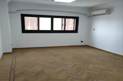 Clinic - 2 Bedrooms - 1 Bathroom for rent in Al Ahram St. - Roxy - Heliopolis - Masr El Gedida - Cairo