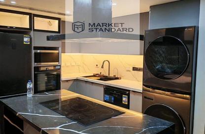 Apartment - 3 Bedrooms - 3 Bathrooms for sale in Moon Residences - Fifth Square - The 5th Settlement - New Cairo City - Cairo