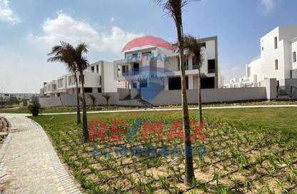 منزل مزدوج - 5 غرف نوم - 5 حمامات للبيع في جولز - طريق مصر اسكندرية الصحراوي - مدينة 6 أكتوبر - الجيزة