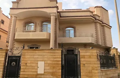 تاون هاوس - 4 غرف نوم - 4 حمامات للايجار في الياسمين - الحي الرابع عشر - الشيخ زايد - الجيزة