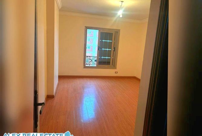 63635515 - صورة العقار 3