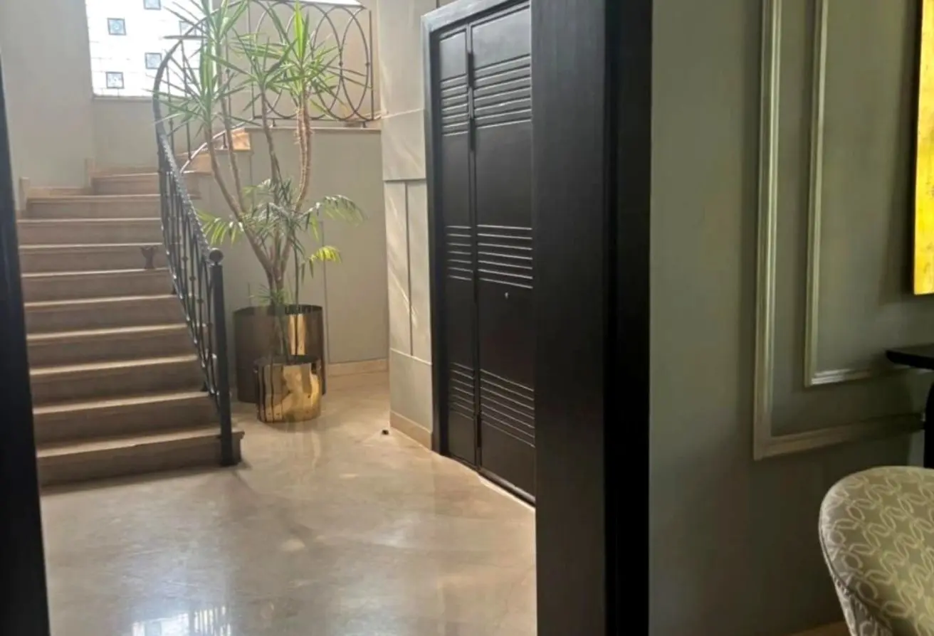96853469 - Property Main Image