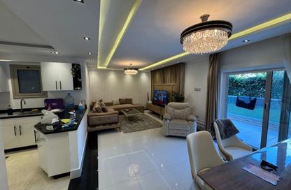 Apartment - 3 - 3 for sale in Galleria Residences - South Investors Area - New Cairo City - Cairo