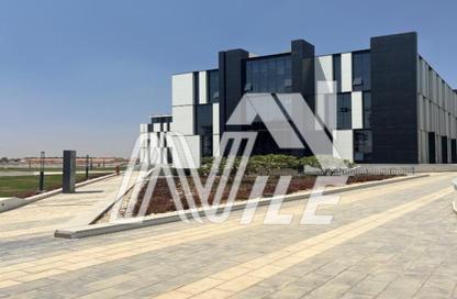 Office Space - 1 Bedroom - 4 Bathrooms for rent in Hyde Park Business District Mall - South Teseen St. - The 5th Settlement - New Cairo City - Cairo