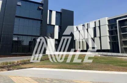 Office Space - 1 Bedroom - 4 Bathrooms for rent in Hyde Park Business District Mall - South Teseen St. - The 5th Settlement - New Cairo City - Cairo