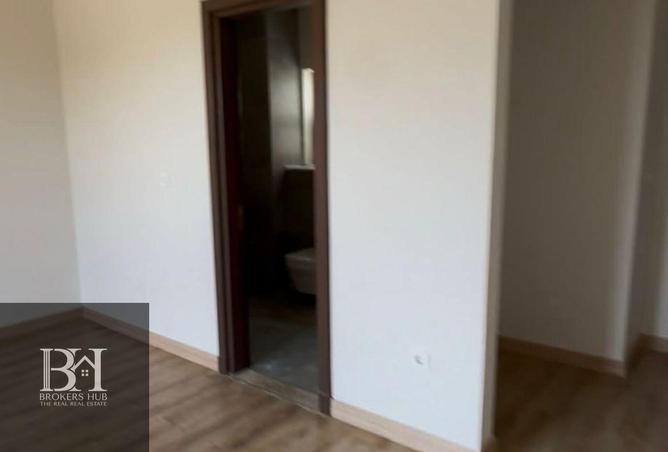 68006273 - Property Image 2