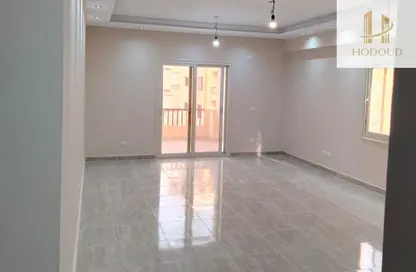 Apartment - 3 Bedrooms - 2 Bathrooms for rent in North Lotus - El Lotus - New Cairo City - Cairo