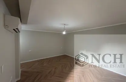 Apartment - 2 Bedrooms - 2 Bathrooms for rent in Galleria Moon Valley - South Investors Area - New Cairo City - Cairo