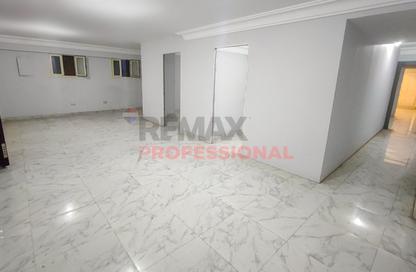 Office Space - Studio - 3 Bathrooms for sale in Mostafa Kamel St. - Smouha - Hay Sharq - Alexandria Office Space - Studio - 3 Bathrooms for sale in Mostafa Kamel St. - Smouha - Hay Sharq - Alexandria