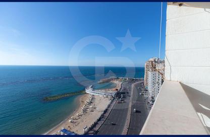 شقة - 3 غرف نوم - 2 حمامات للبيع في طريق الجيش - ميامي - حي اول المنتزة - الاسكندرية