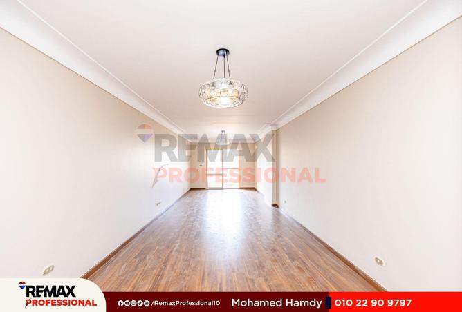 57493349 - Property Image 3