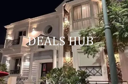 Villa - 4 Bedrooms - 5 Bathrooms for sale in Mountain View iCity - 5th Settlement Compounds - The 5th Settlement - New Cairo City - Cairo