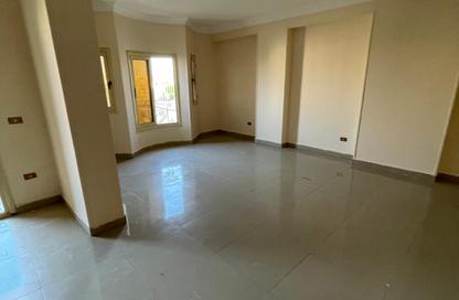 Apartment - 3 Bedrooms - 2 Bathrooms for rent in South Investors Area - New Cairo City - Cairo