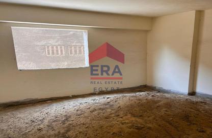 Apartment - 3 Bedrooms - 2 Bathrooms for sale in Al Batal Ahmed Abd El Aziz St. - Mohandessin - Giza