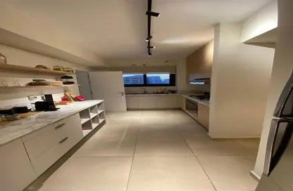 شقة - 3 غرف نوم - 3 حمامات للبيع في أو ويست - كمبوندات 6 أكتوبر - مدينة 6 أكتوبر - الجيزة