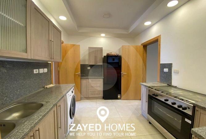 72180938 - Property Main Image