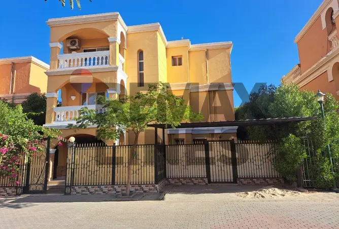 118811144 - Property Image 2
