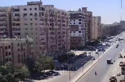 Apartment - 3 Bedrooms - 2 Bathrooms for sale in Mahdy Arafa St. - 9th Zone - Nasr City - Cairo