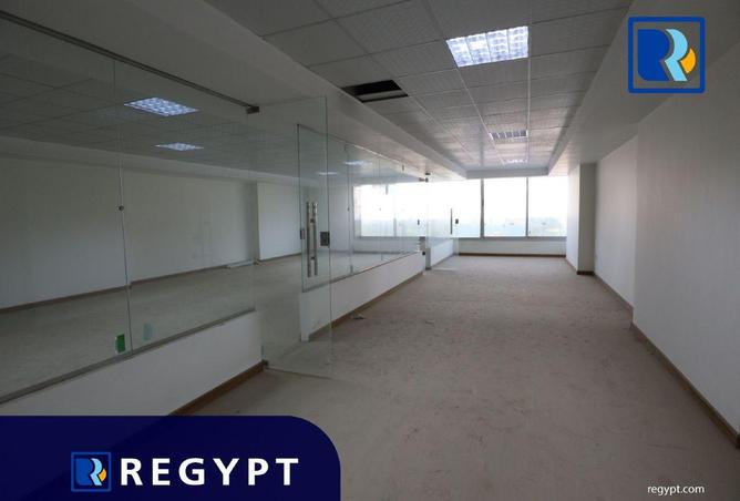 53720480 - صورة العقار 3