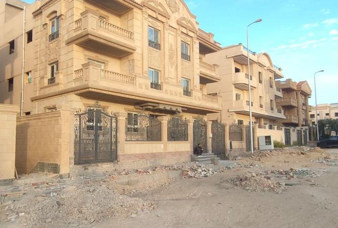 69832601 - Property Image 3