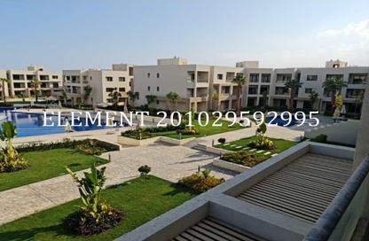 Chalet - 2 Bedrooms - 2 Bathrooms for sale in Azha - Al Ain Al Sokhna - Suez