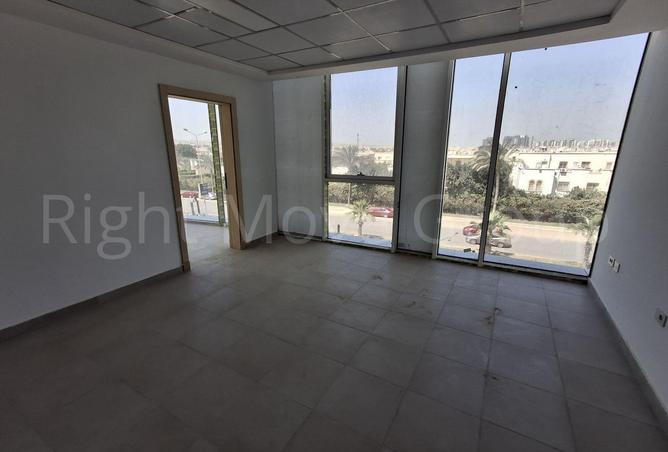 93251614 - صورة العقار 3