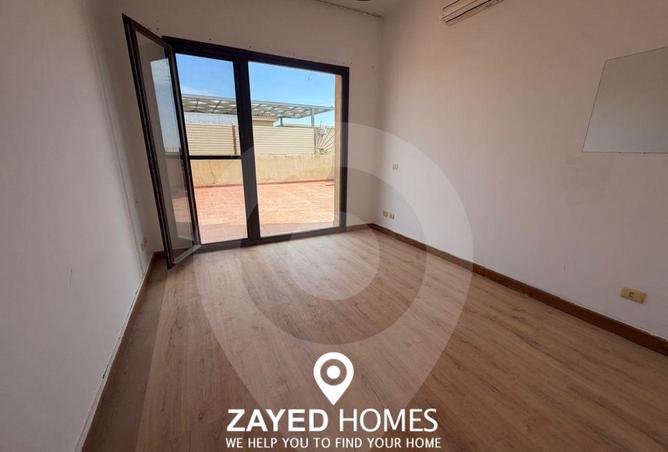 62409205 - Property Image 2